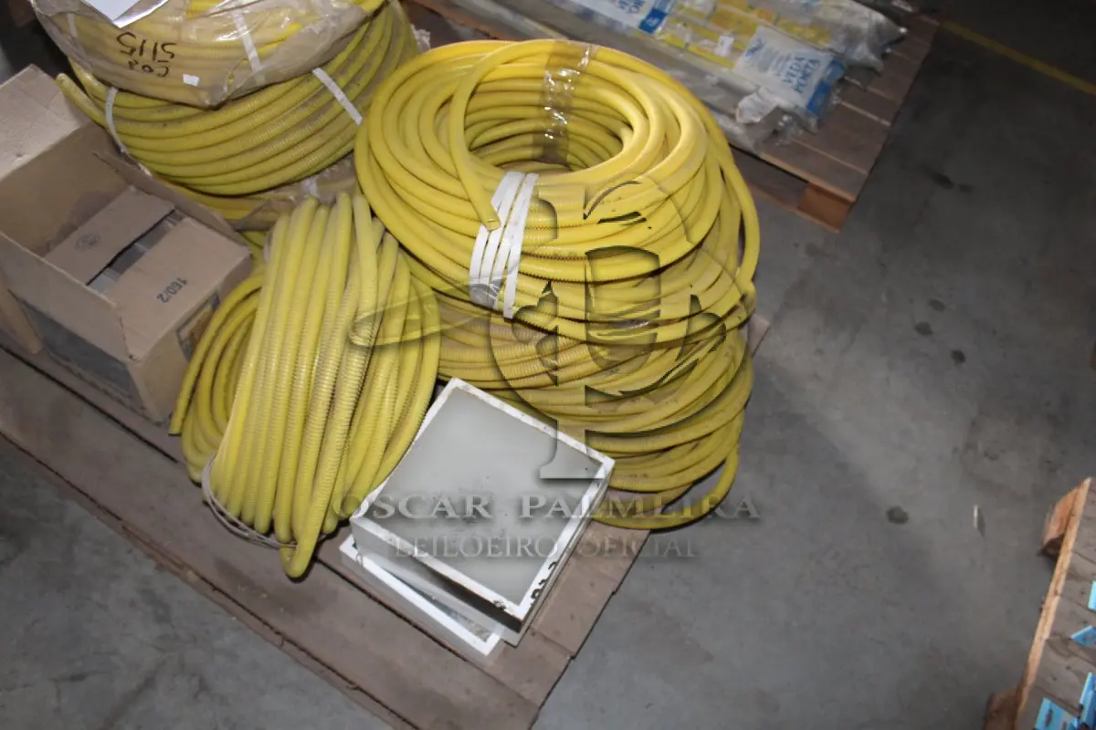 LOTE 159 - MATERIAL DIVERSO