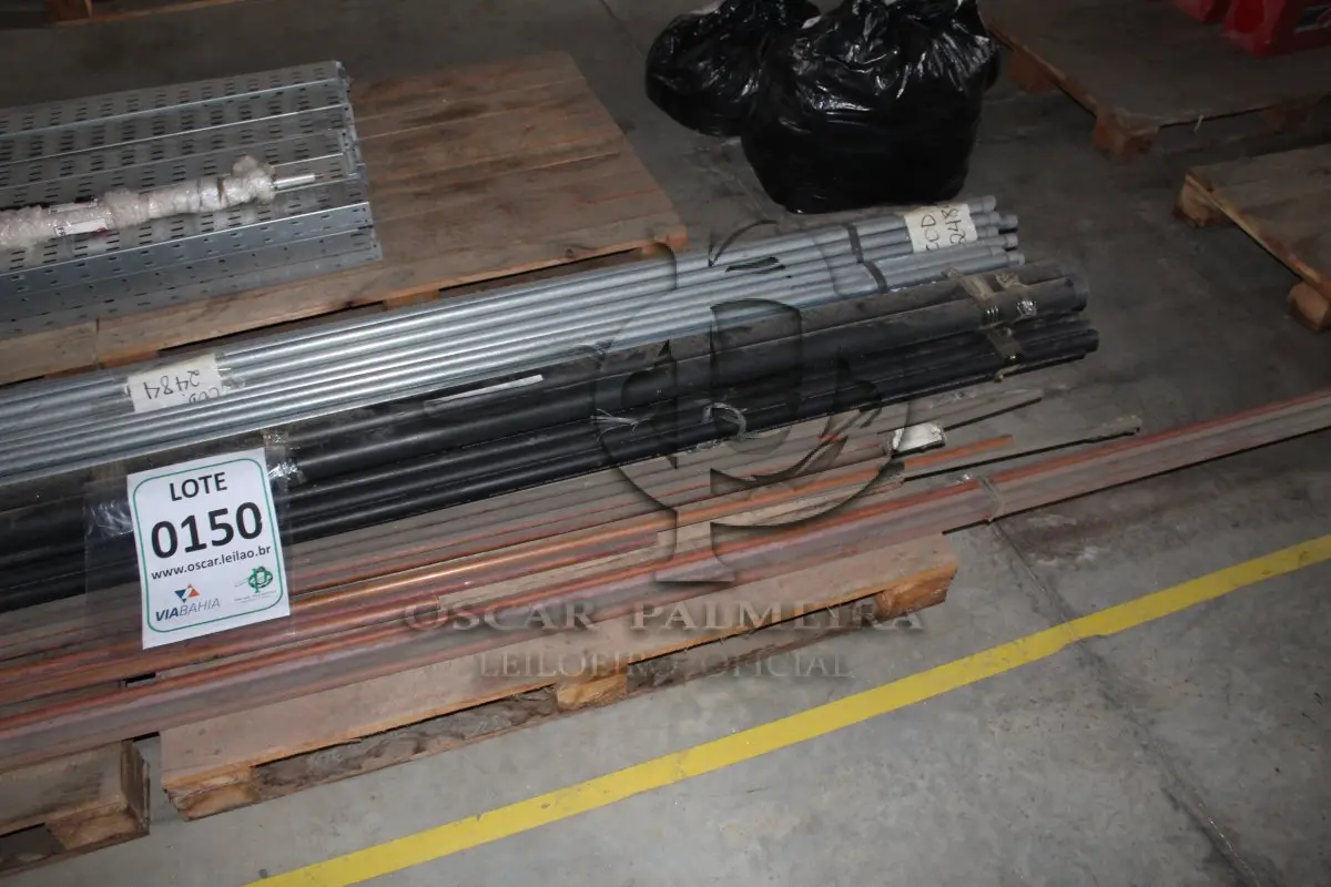 LOTE 150 - MATERIAL DIVERSO