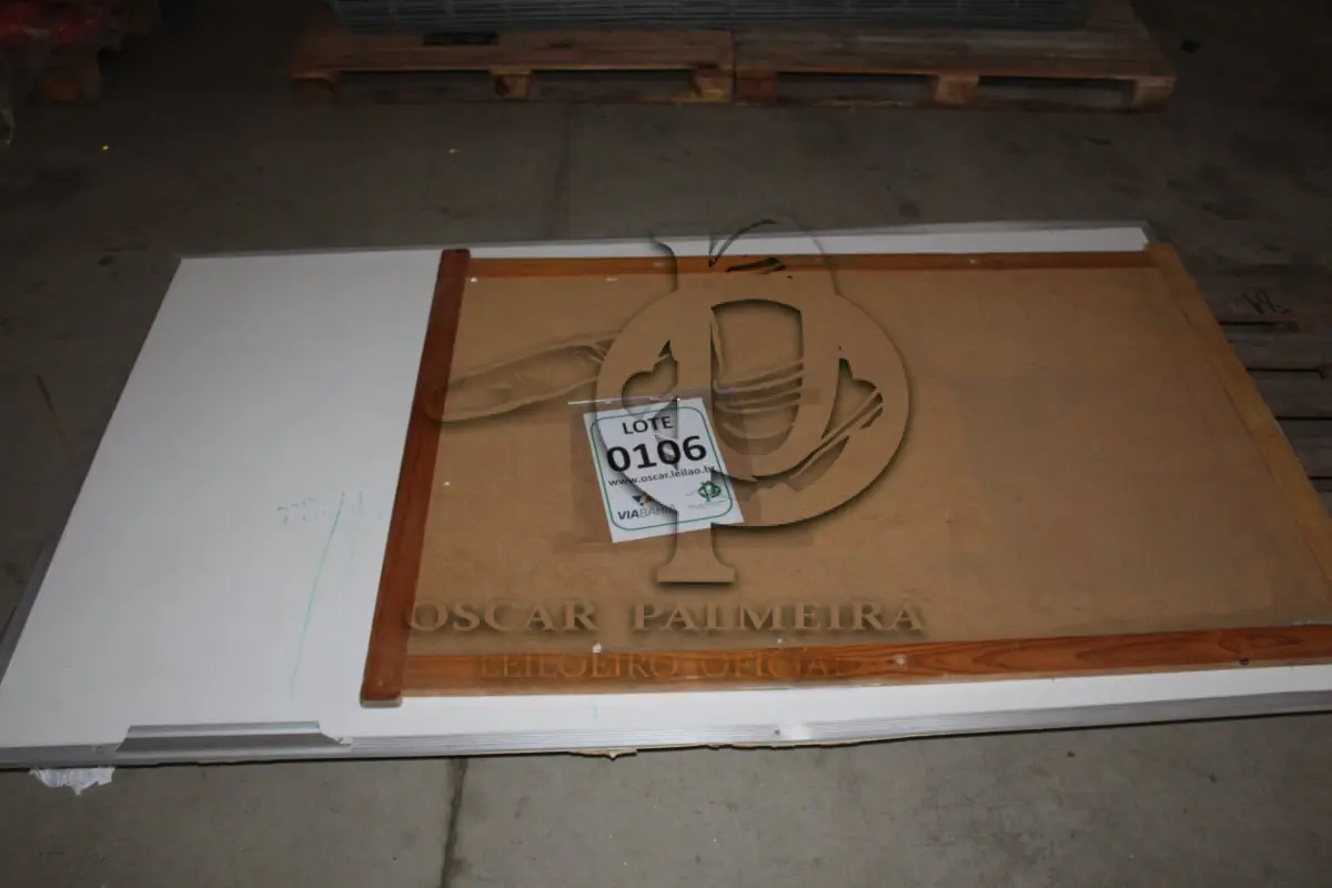 LOTE 106 - MATERIAL DIVERSO