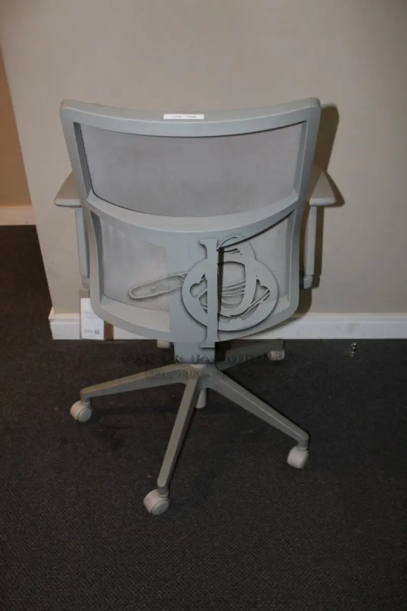 LOTE 0154 - MÓVEL DE ESCRITÓRIO