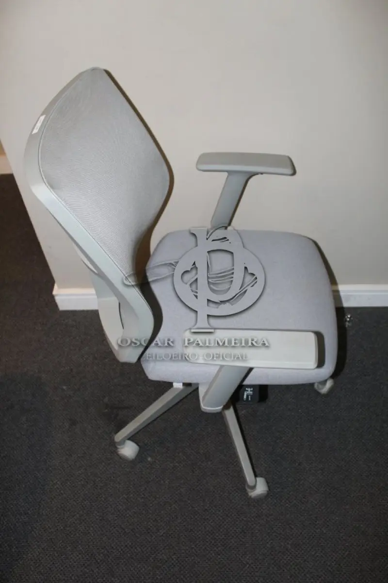 LOTE 0159 - MÓVEL DE ESCRITÓRIO