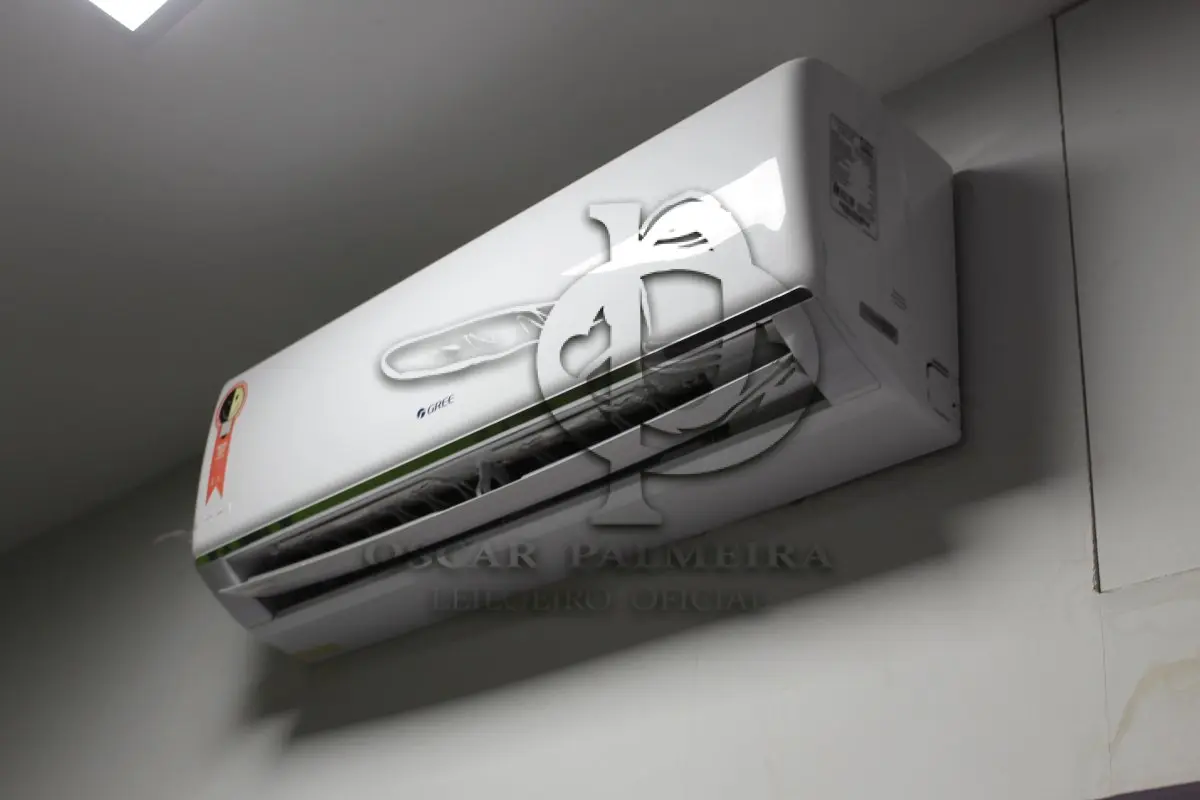 LOTE 0201 - AR CONDICIONADO