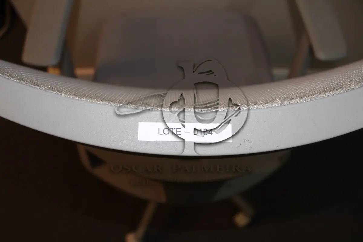 LOTE 0164 - MÓVEL DE ESCRITÓRIO