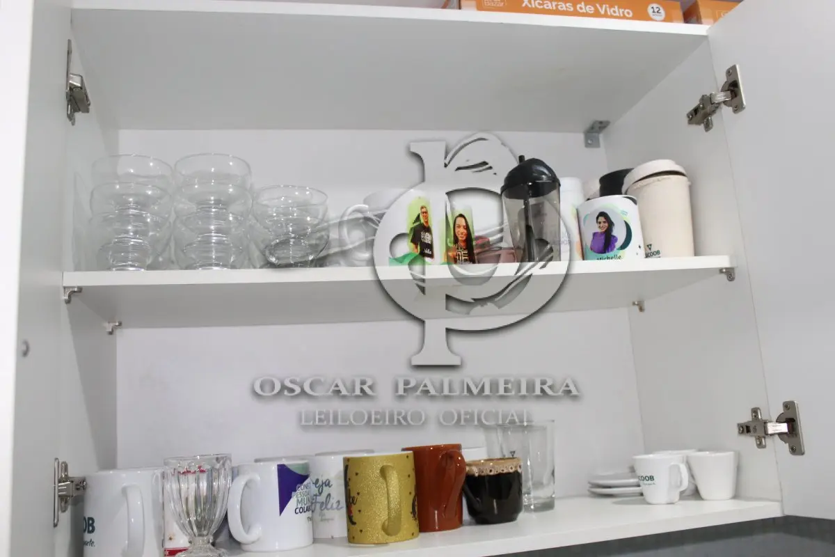 LOTE 0053 - MÓVEL DE ESCRITÓRIO