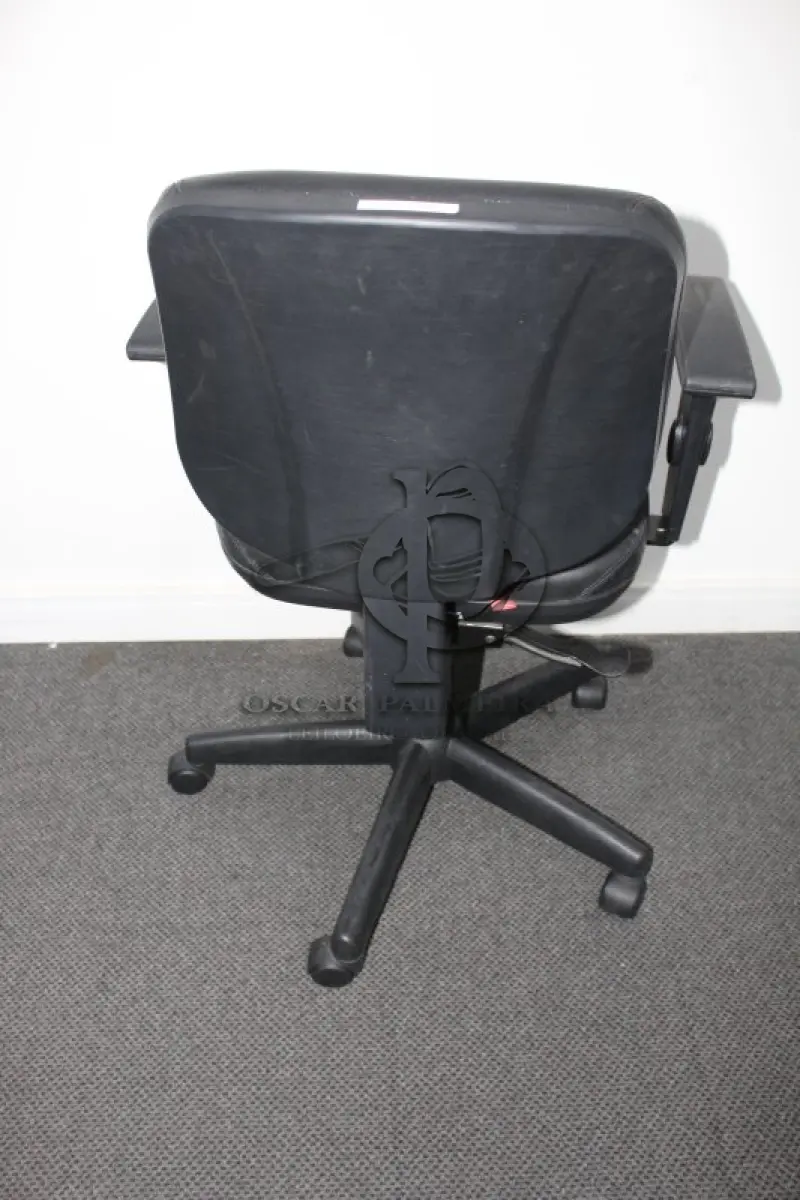 LOTE 0061 - MÓVEL DE ESCRITÓRIO