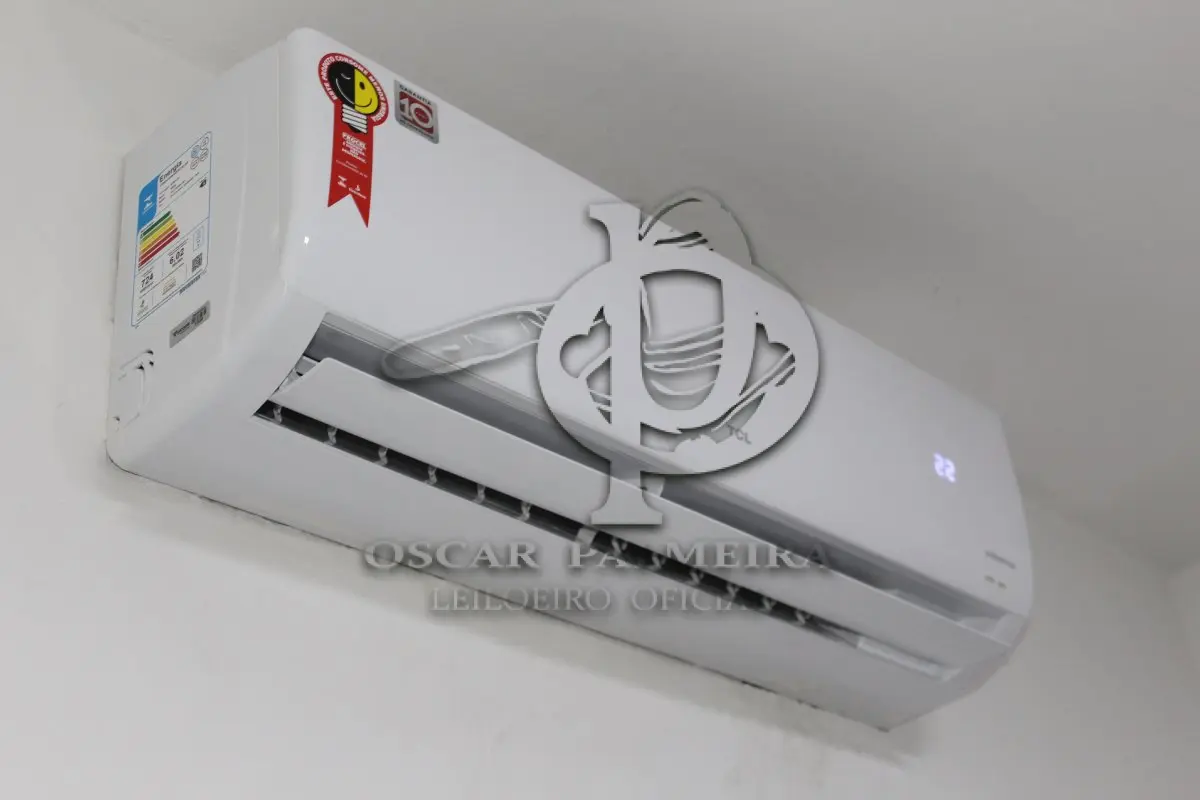 LOTE 0011 - AR CONDICIONADO