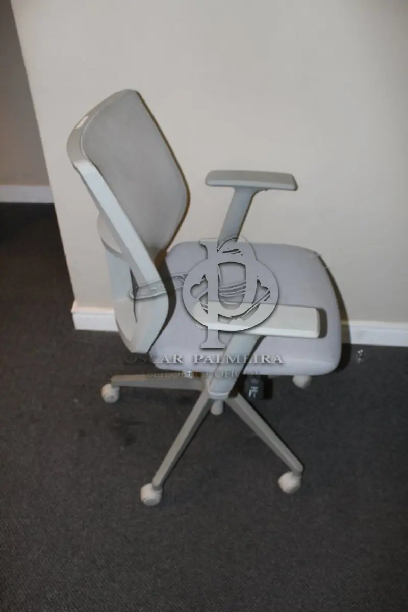 LOTE 0164 - MÓVEL DE ESCRITÓRIO