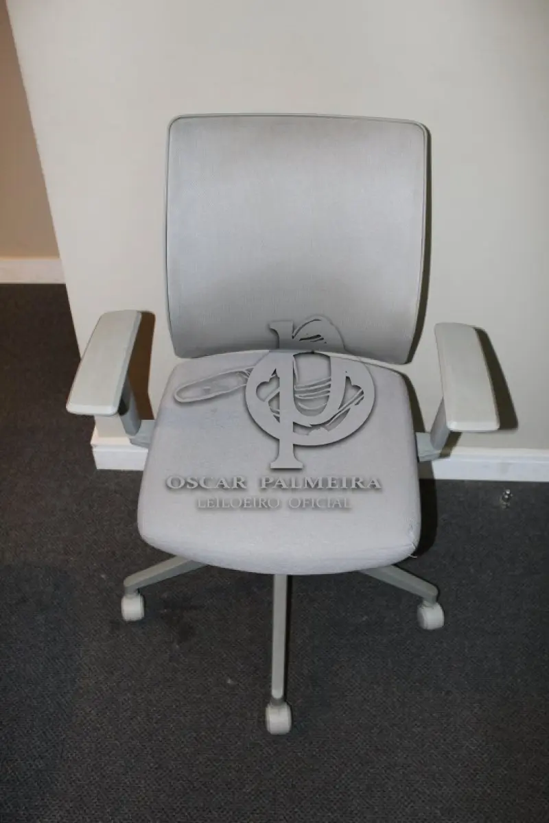 LOTE 0160 - MÓVEL DE ESCRITÓRIO