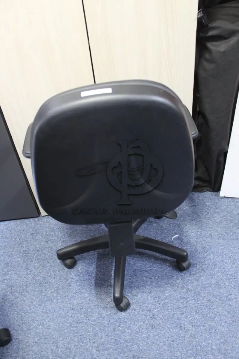 LOTE 0253 - MÓVEL DE ESCRITÓRIO