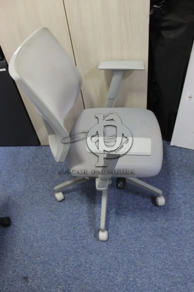 LOTE 0251 - MÓVEL DE ESCRITÓRIO