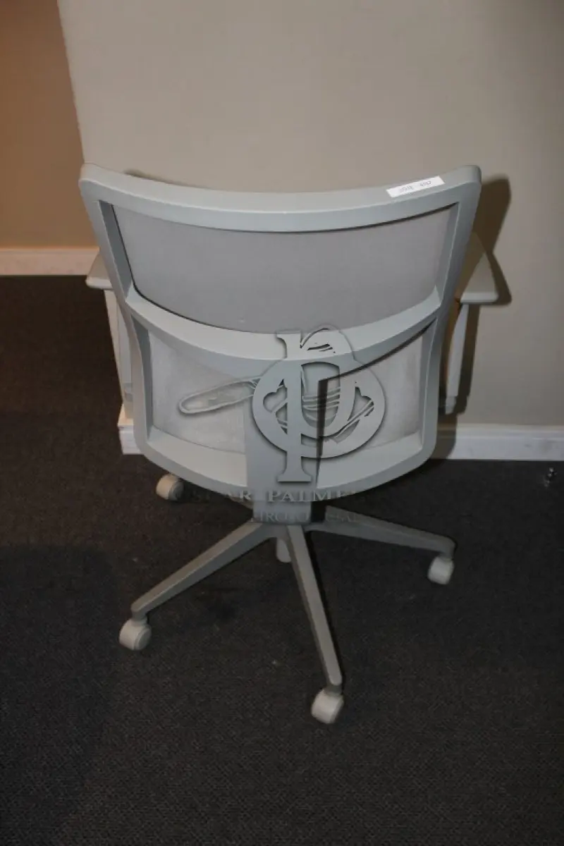 LOTE 0157 - MÓVEL DE ESCRITÓRIO