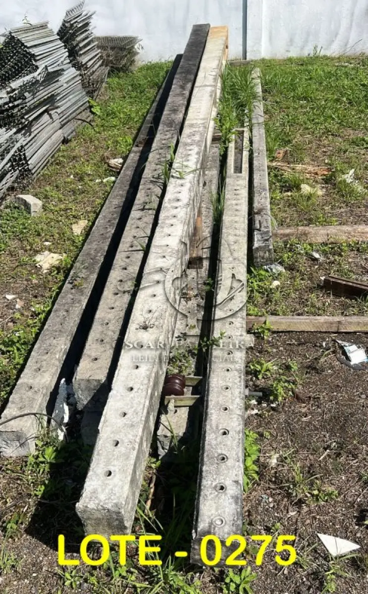 LOTE 275 - MATERIAL DIVERSO