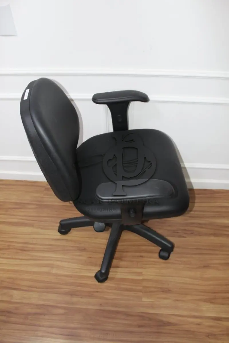 LOTE 0218 - MÓVEL DE ESCRITÓRIO