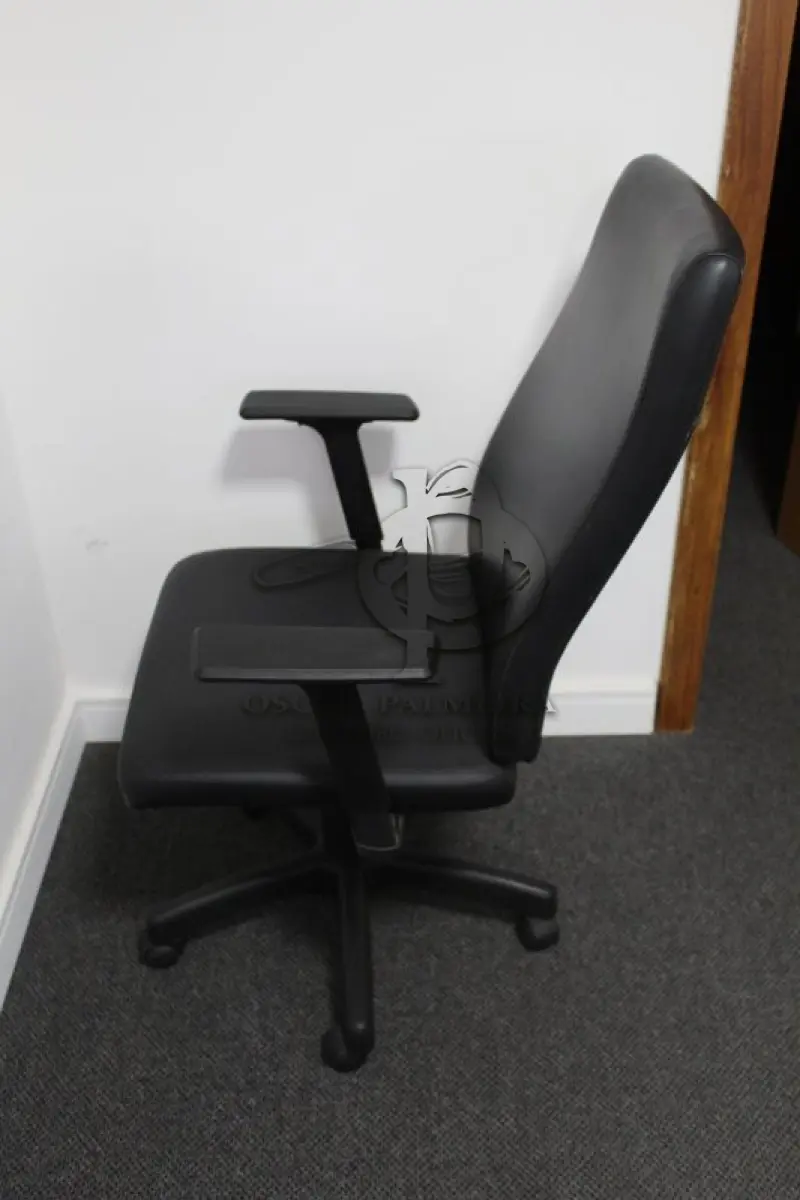 LOTE 0127 - MÓVEL DE ESCRITÓRIO