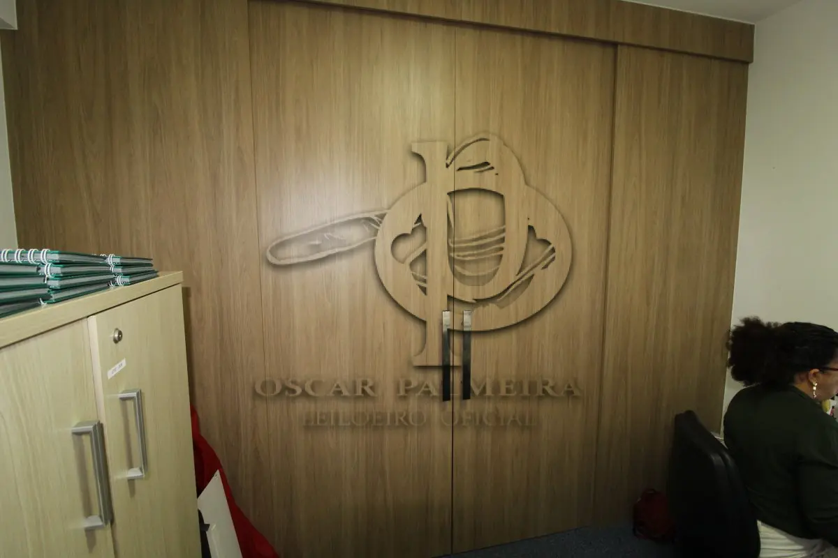 LOTE 0233 - DIVISÓRIA DE ESCRITÓRIO