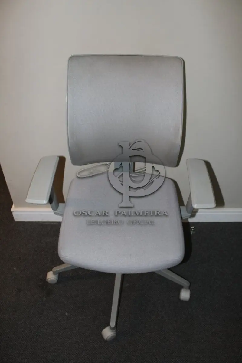 LOTE 0162 - MÓVEL DE ESCRITÓRIO