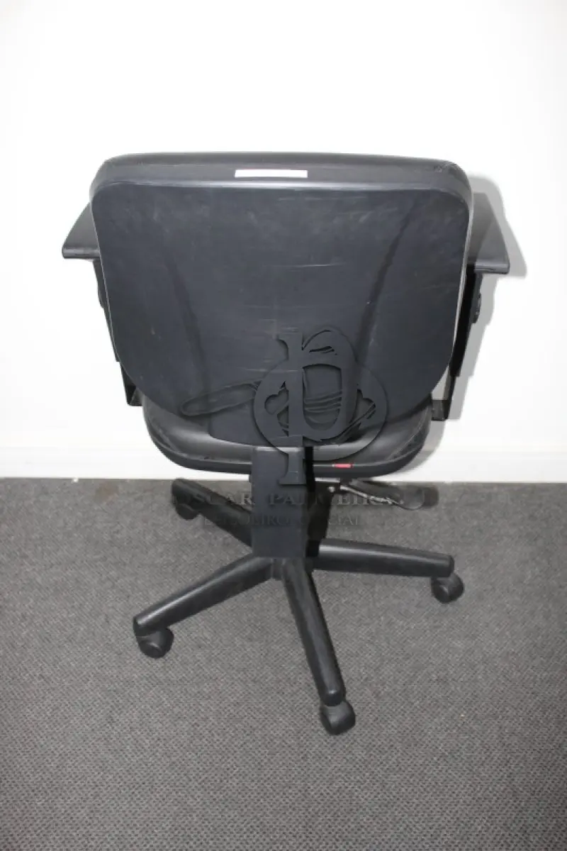 LOTE 0063 - MÓVEL DE ESCRITÓRIO