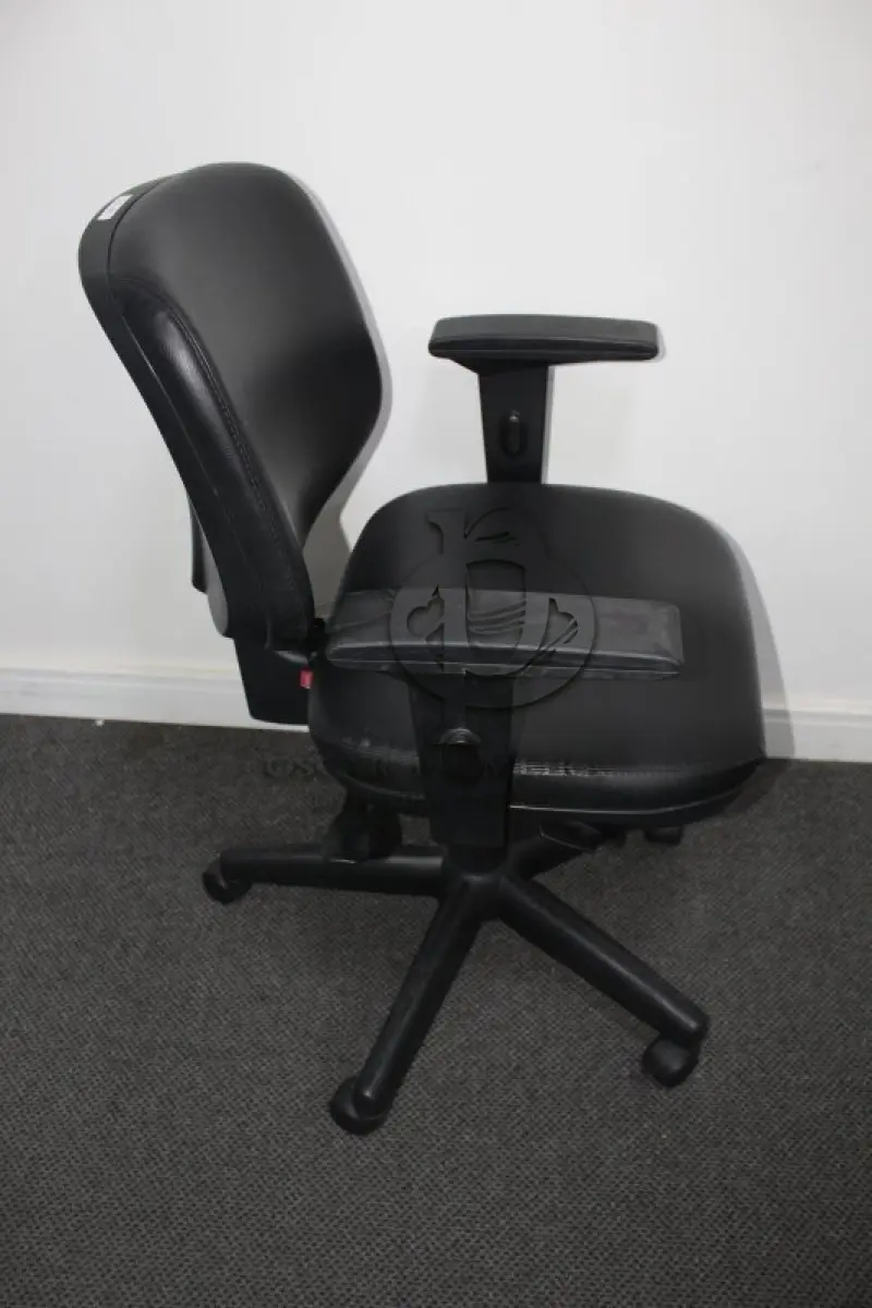 LOTE 0061 - MÓVEL DE ESCRITÓRIO