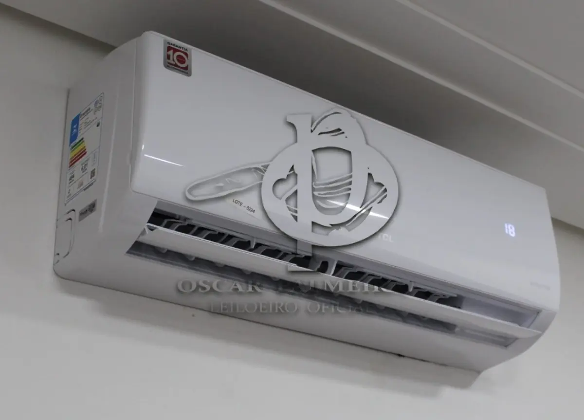 LOTE 0224 - AR CONDICIONADO