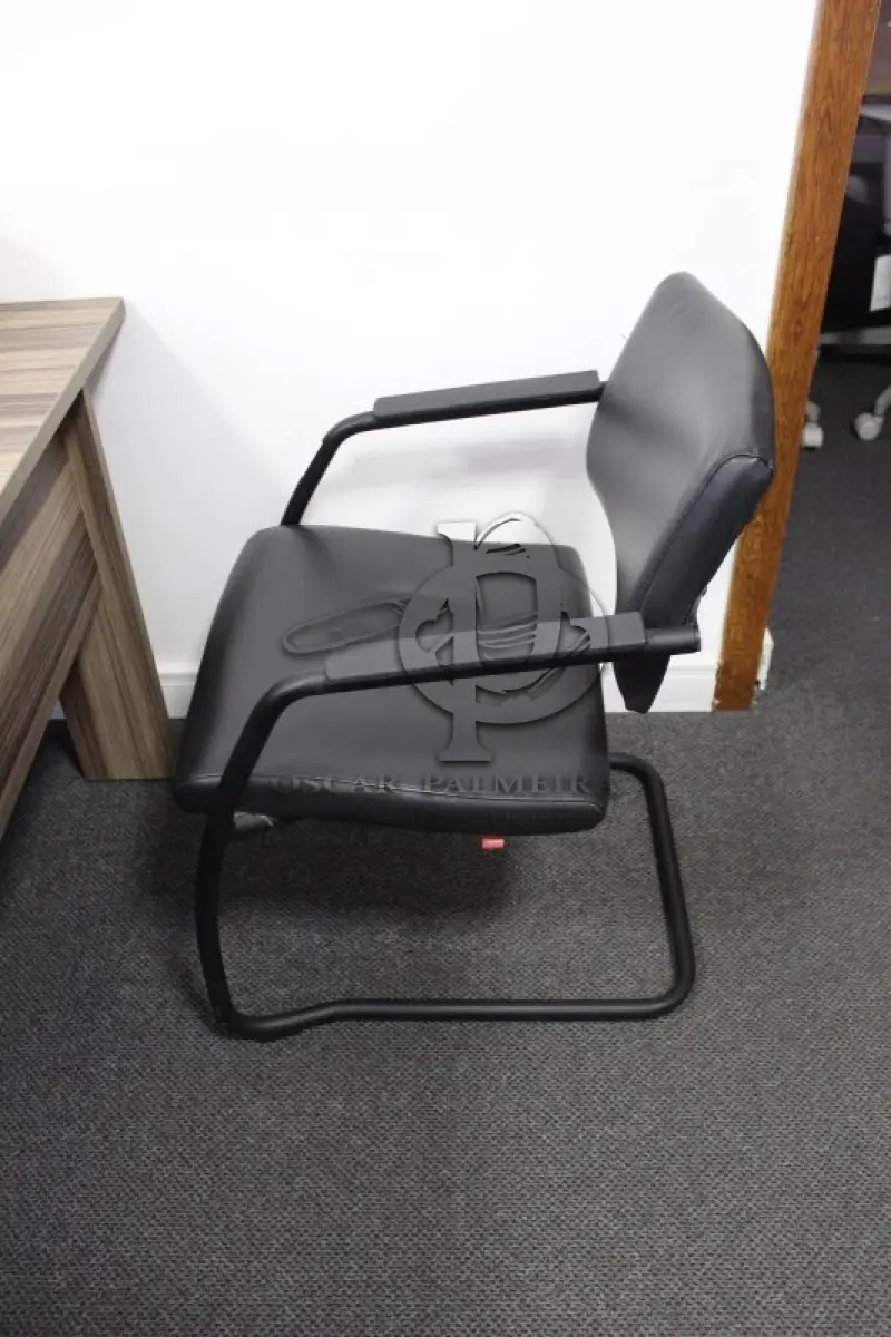 LOTE 0132 - MÓVEL DE ESCRITÓRIO