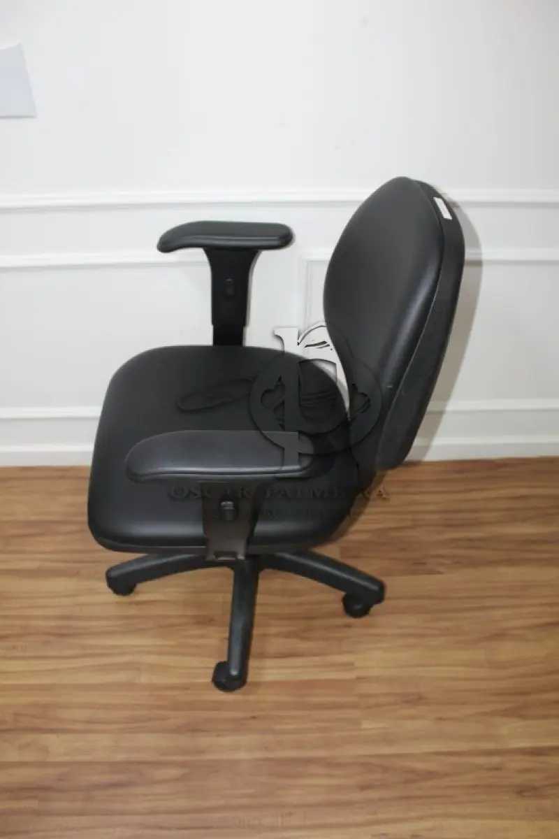 LOTE 0217 - MÓVEL DE ESCRITÓRIO