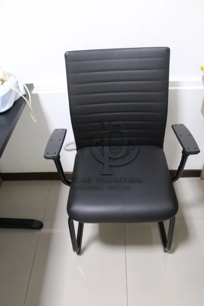 LOTE 0114 - MÓVEL DE ESCRITÓRIO