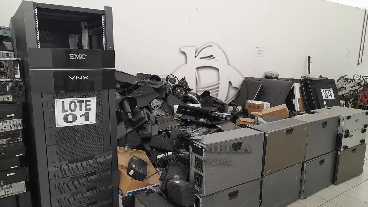 LOTE 001 - DIVERSOS MATERIAIS ELETRÔNICOS/INFORMÁTICA COMPOSTO / 6ª PARTE FEIRA DE SANTANA