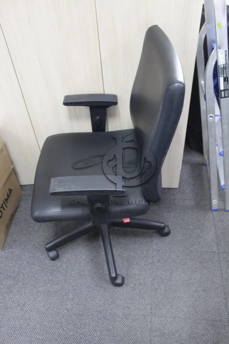 LOTE 0267 - MÓVEL DE ESCRITÓRIO