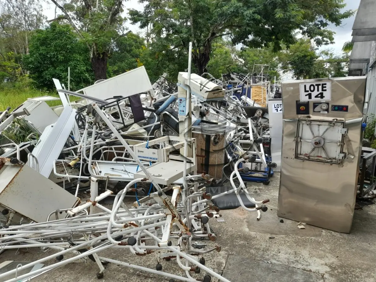 LOTE 014 - DIVERSOS MATERIAIS HOSPITALARES COMPOSTO / 5ª PARTE SIMÕES FILHO