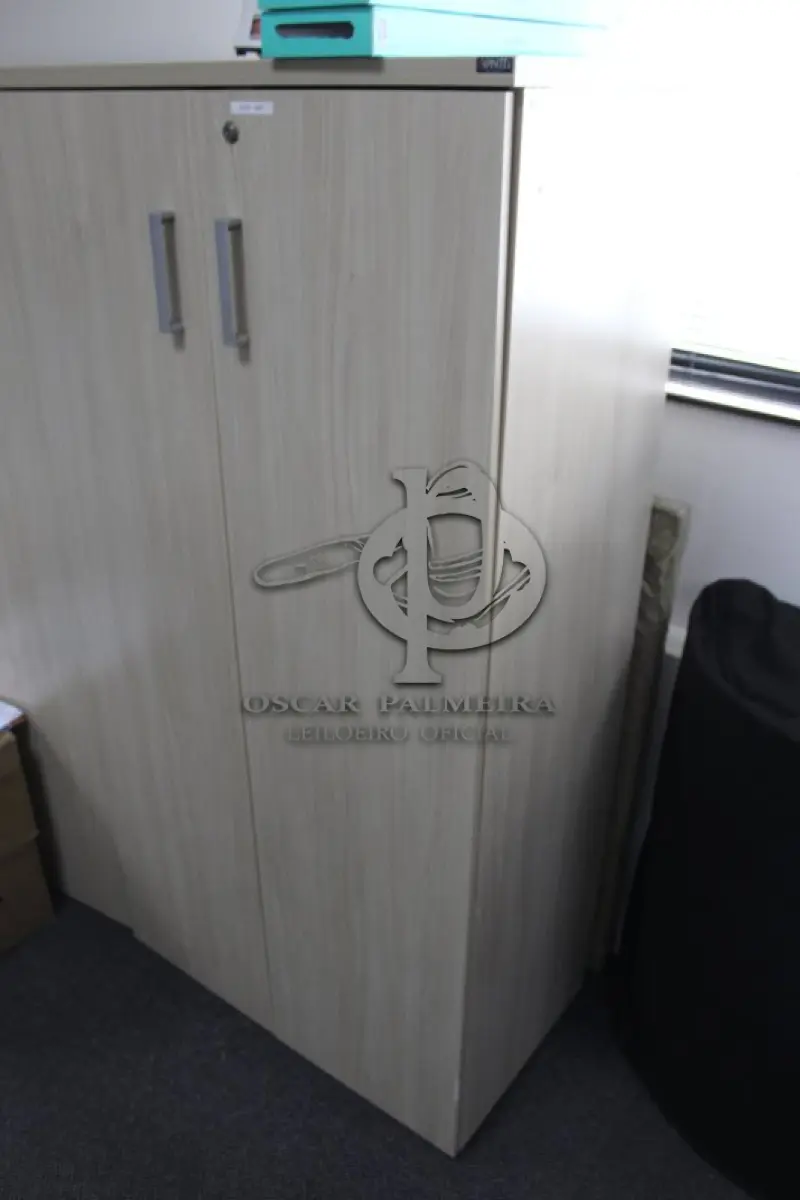 LOTE 0257 - MÓVEL DE ESCRITÓRIO