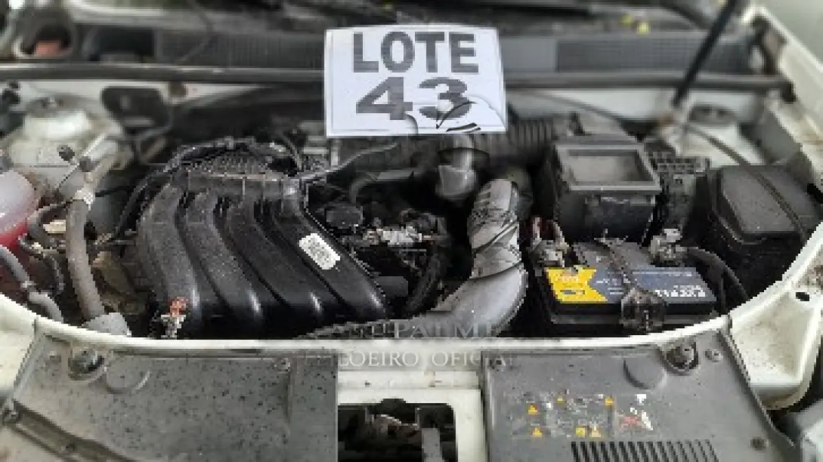 LOTE 043 - VEÍCULO: RENAULT/LOGAN EXP 16 SCE  (MOTOR INCOMPLETO), ANO/MOD 2017/2017 / 6ª PARTE FEIRA DE SANTANA
