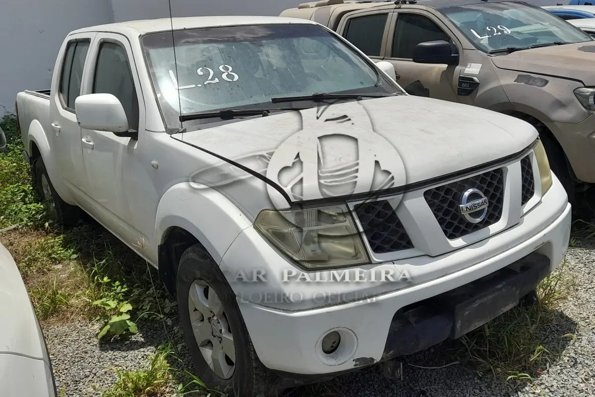 LOTE 028 - VEÍCULO: NISSAN/FRONTIER XE 4X2 (MOTOR INCOMPLETO), ANO/MOD 2012/2013 / 6ª PARTE FEIRA DE SANTANA