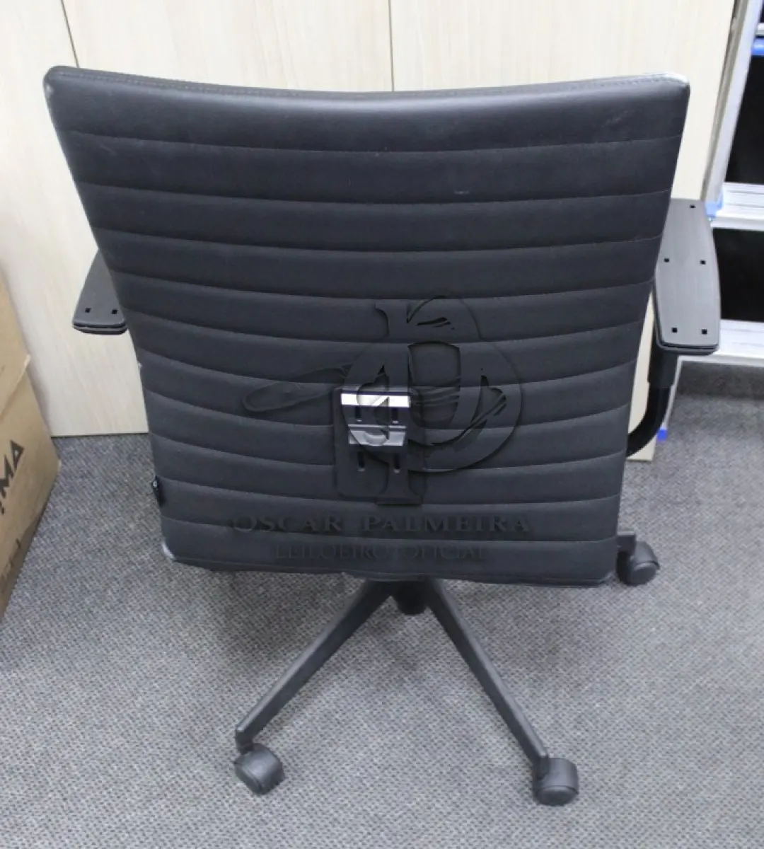 LOTE 0281 - MÓVEL DE ESCRITÓRIO