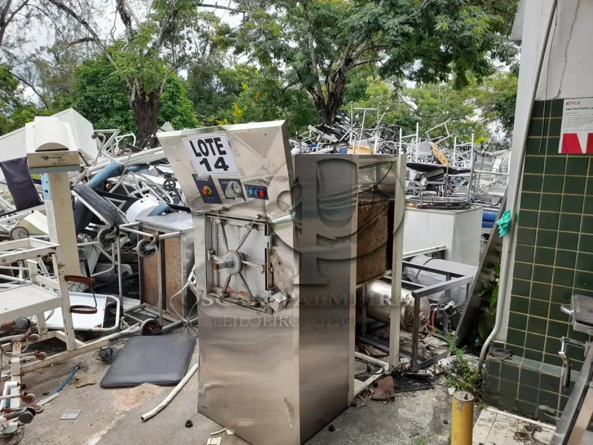 LOTE 014 - DIVERSOS MATERIAIS HOSPITALARES COMPOSTO / 5ª PARTE SIMÕES FILHO