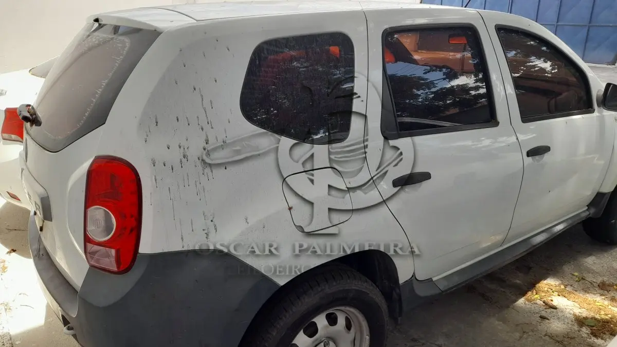 LOTE 039 - VEÍCULO: RENAULT/DUSTER 16 4X2 (MOTOR SOLTO E INCOMPLETO), ANO/MOD 2014/2015 / 6ª PARTE FEIRA DE SANTANA