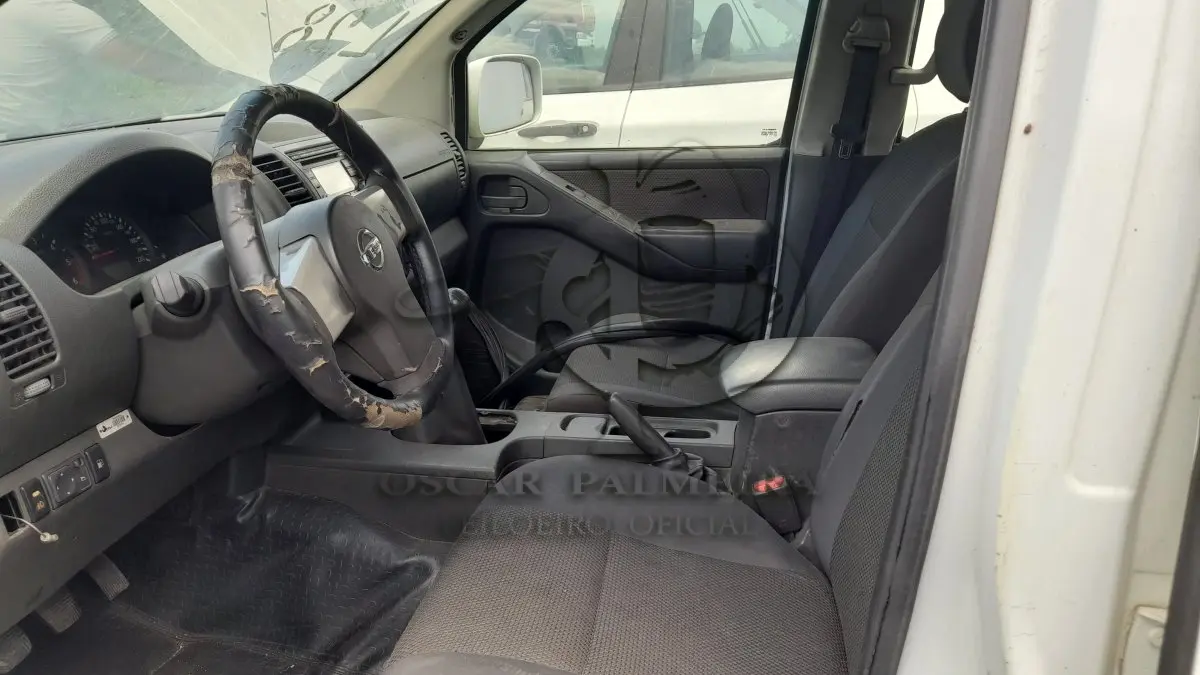 LOTE 028 - VEÍCULO: NISSAN/FRONTIER XE 4X2 (MOTOR INCOMPLETO), ANO/MOD 2012/2013 / 6ª PARTE FEIRA DE SANTANA