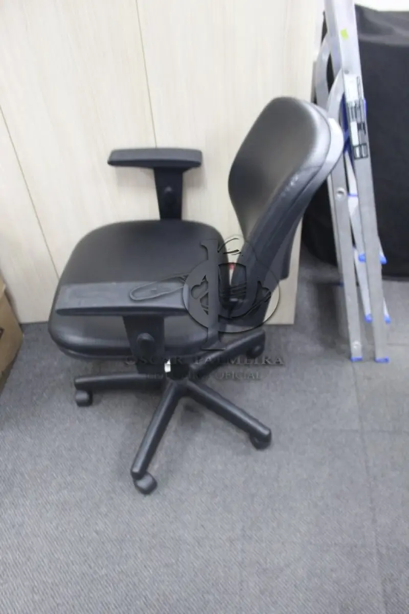 LOTE 0263 - MÓVEL DE ESCRITÓRIO