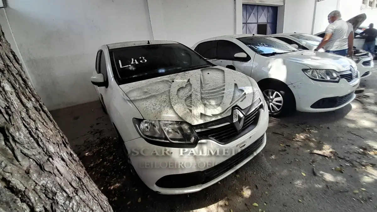 LOTE 043 - VEÍCULO: RENAULT/LOGAN EXP 16 SCE  (MOTOR INCOMPLETO), ANO/MOD 2017/2017 / 6ª PARTE FEIRA DE SANTANA