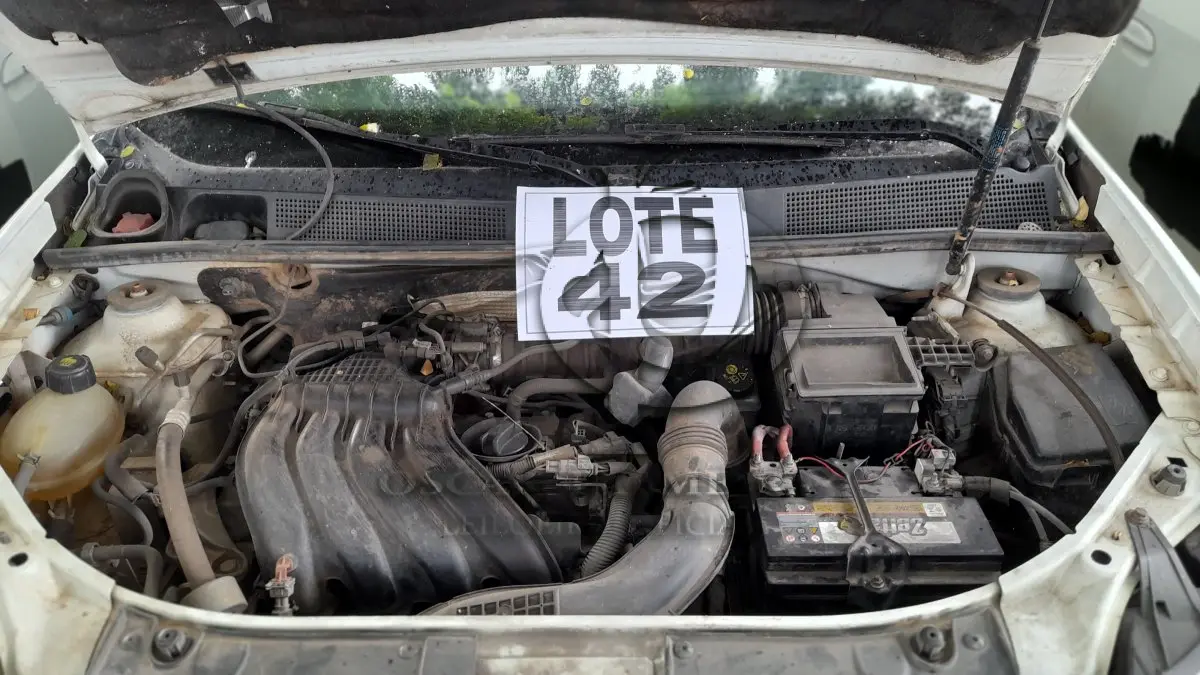 LOTE 042 - VEÍCULO: RENAULT/LOGAN EXP 16 SCE (MOTOR INCOMPLETO), ANO/MOD 2018/2018 / 6ª PARTE FEIRA DE SANTANA