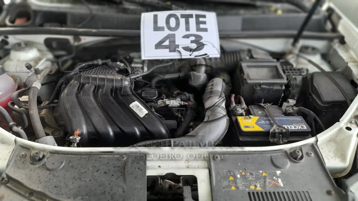 LOTE 043 - VEÍCULO: RENAULT/LOGAN EXP 16 SCE  (MOTOR INCOMPLETO), ANO/MOD 2017/2017 / 6ª PARTE FEIRA DE SANTANA