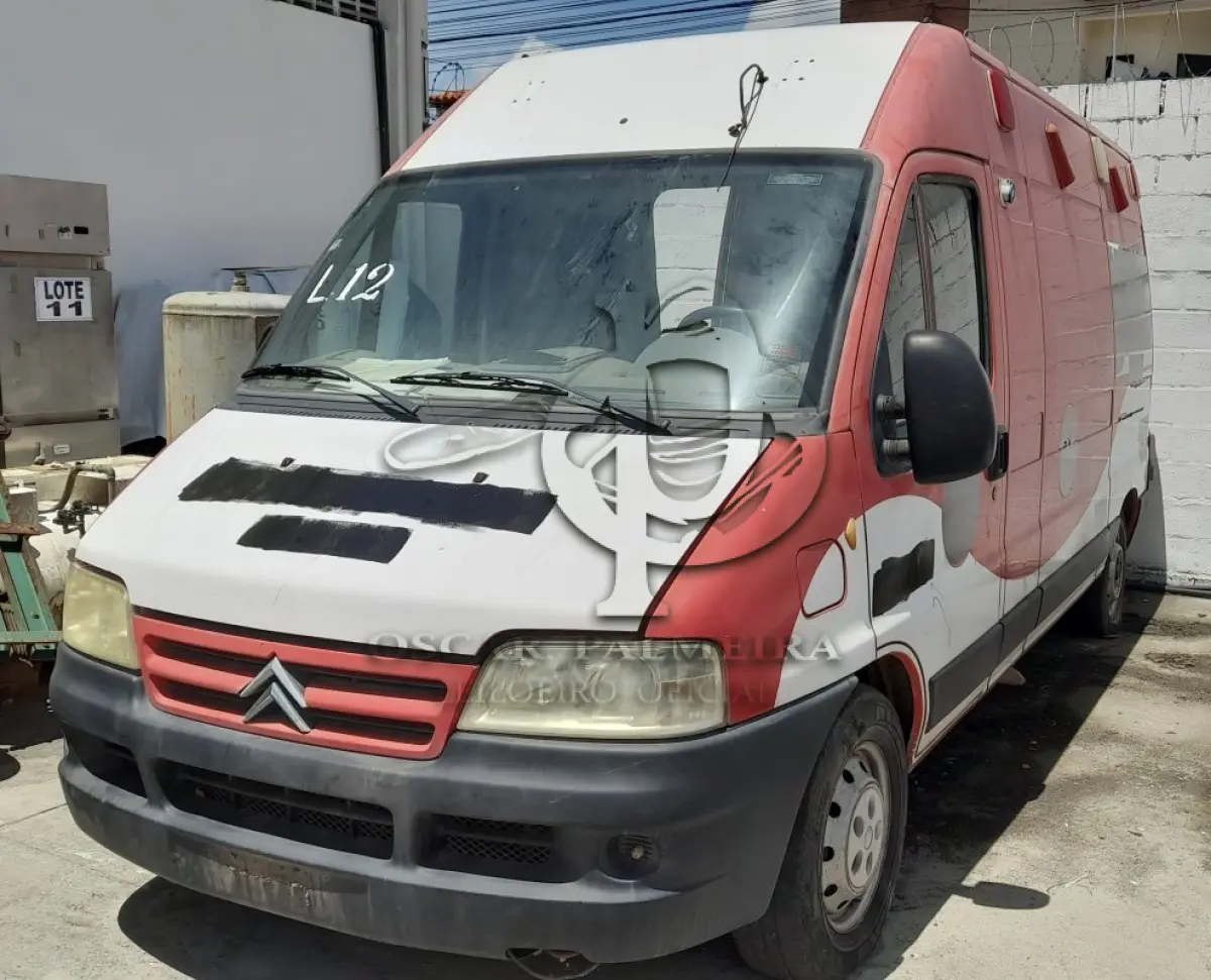 LOTE 012 - VEÍCULO: CITROEN/J GREENCAR AM10 (AMBULÂNCIA) (MOTOR INCOMPLETO), ANO/MOD 2014/2014 / 6ª PARTE FEIRA DE SANTANA