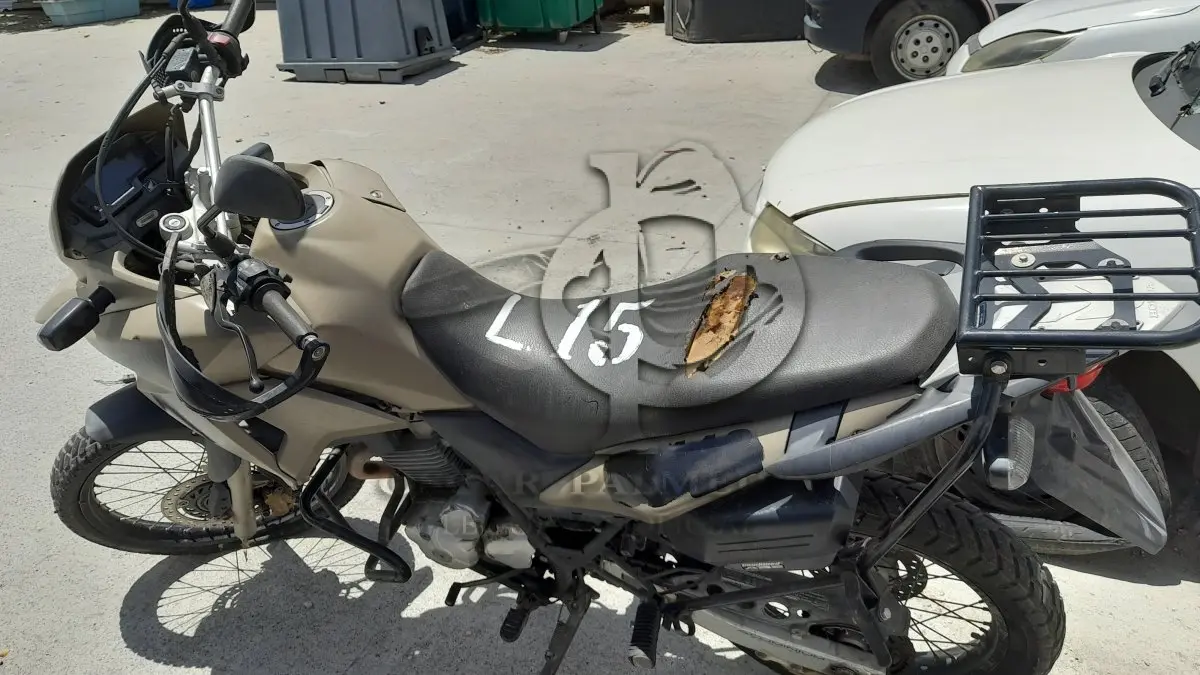 LOTE 015 - VEÍCULO: HONDA/XRE 300 (MOTOR INCOMPLETO), ANO/MOD 2017/2017 / 6ª PARTE FEIRA DE SANTANA