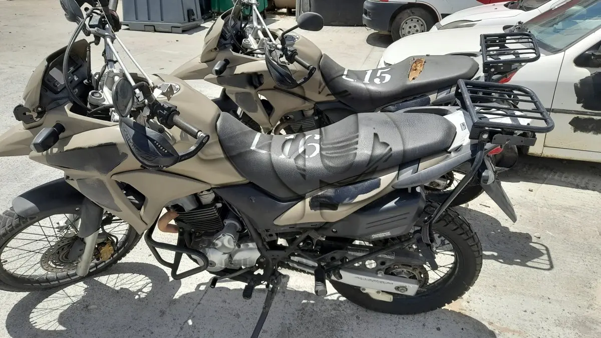LOTE 016 - VEÍCULO: HONDA/XRE 300 (MOTOR INCOMPLETO), ANO/MOD 2017/2017 / 6ª PARTE FEIRA DE SANTANA