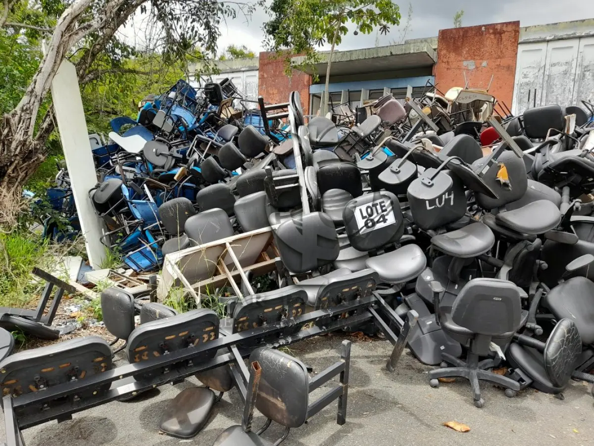 LOTE 004 - DIVERSOS BENS MÓVEIS COMPOSTO / 5ª PARTE SIMÕES FILHO