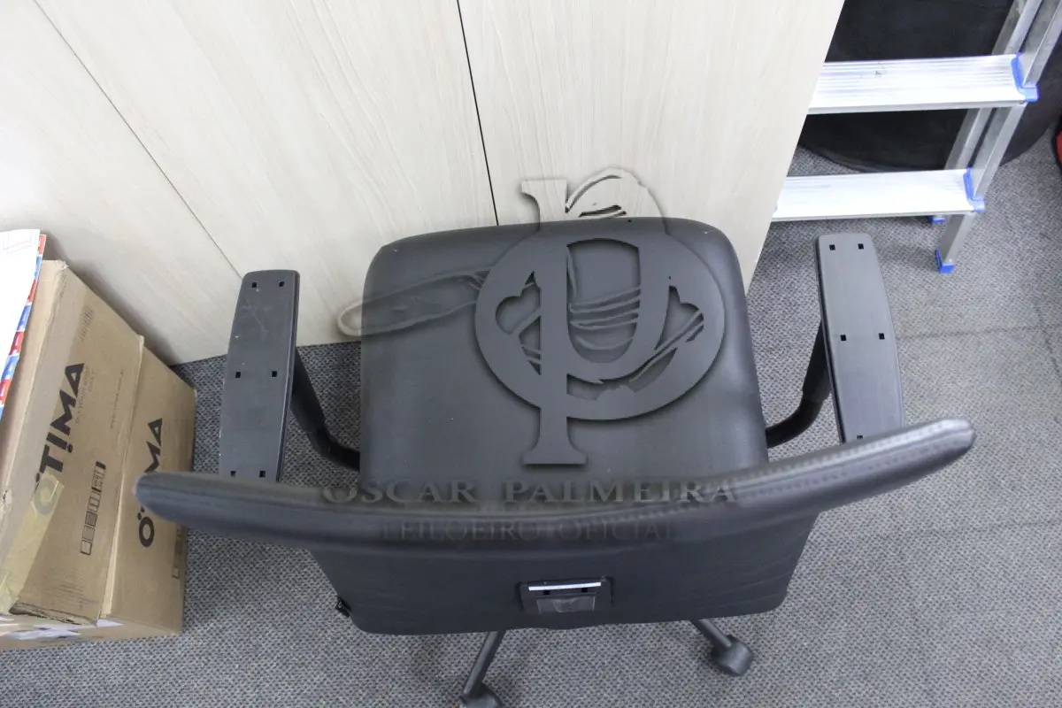 LOTE 0281 - MÓVEL DE ESCRITÓRIO