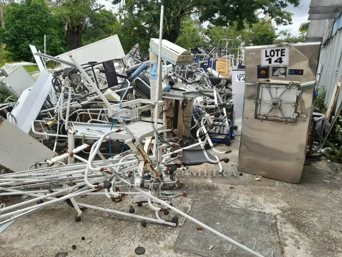 LOTE 014 - DIVERSOS MATERIAIS HOSPITALARES COMPOSTO / 5ª PARTE SIMÕES FILHO