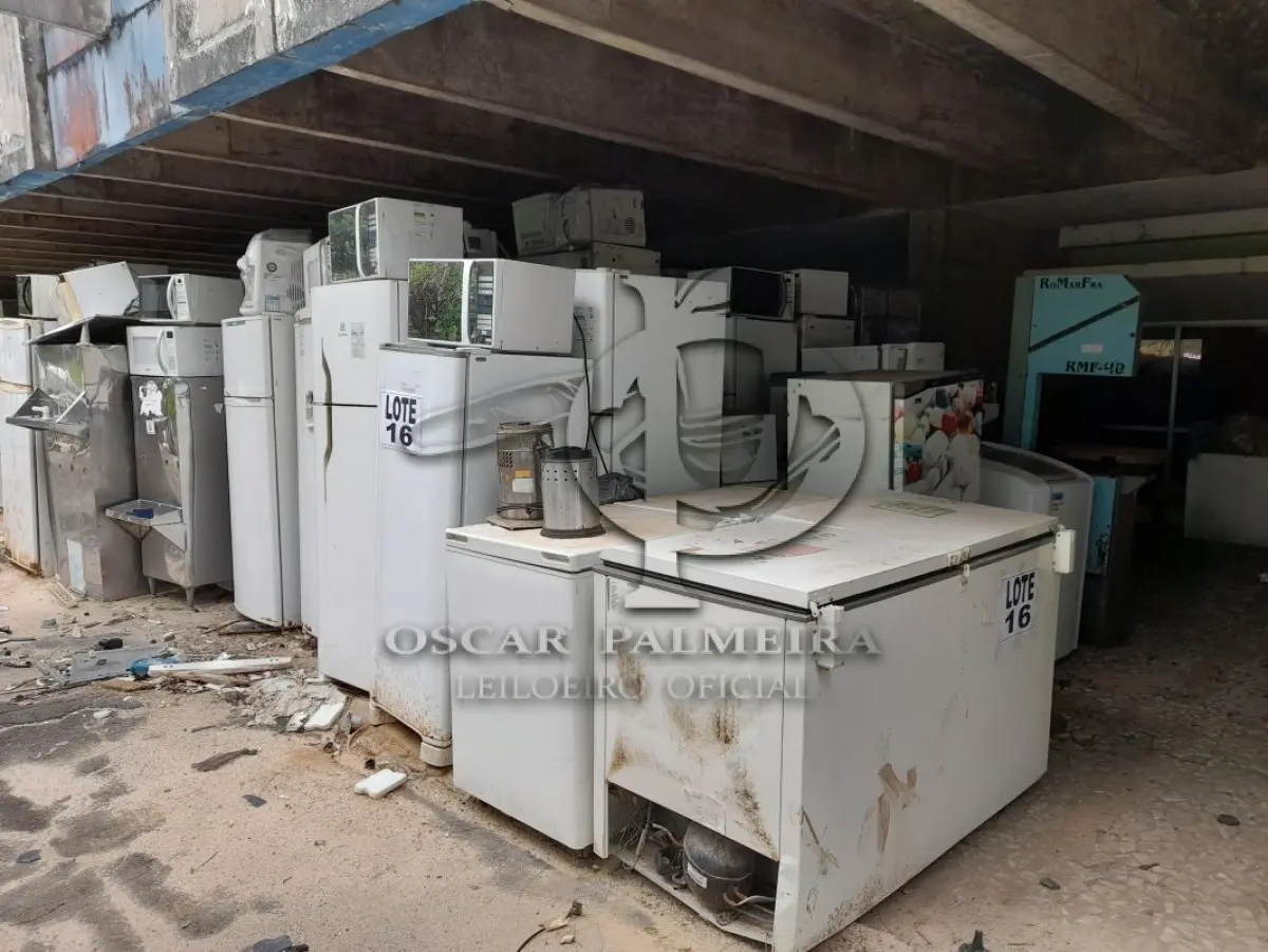 LOTE 016 - DIVERSOS BENS MÓVEIS COMPOSTO / 5ª PARTE SIMÕES FILHO