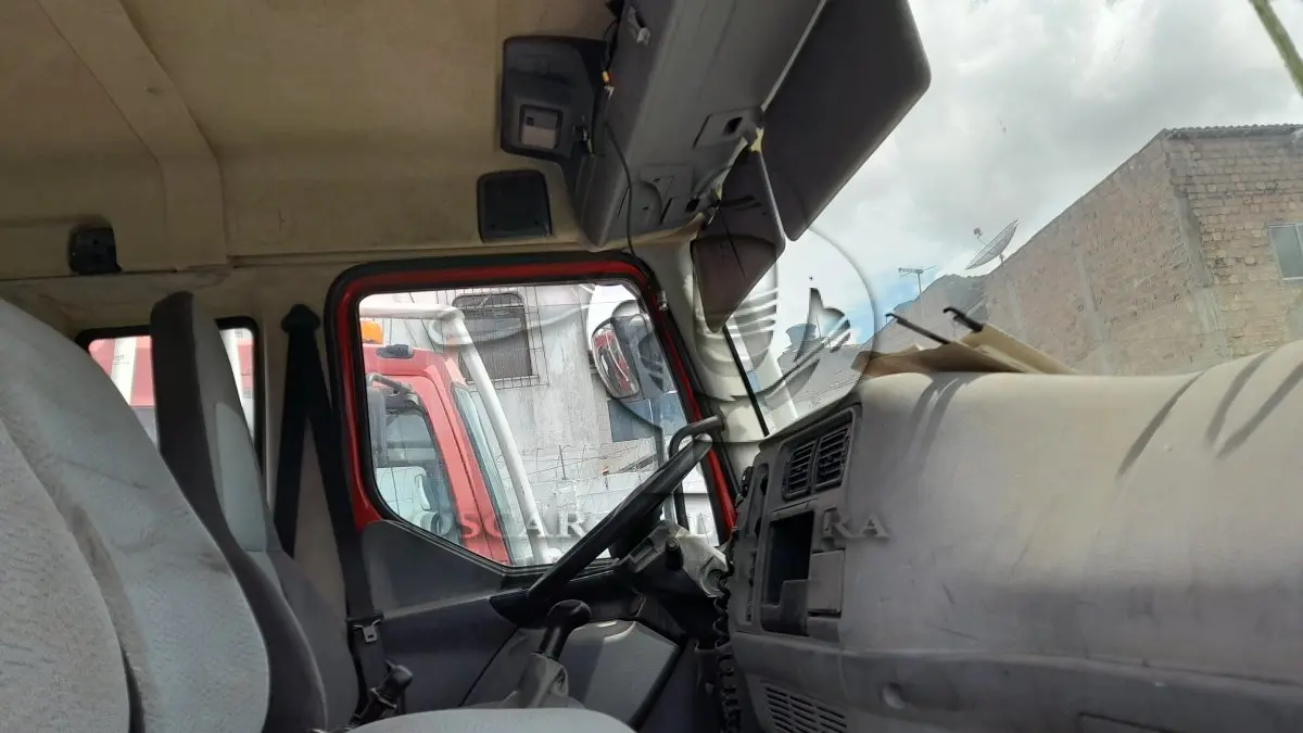 LOTE 001 - SUCATA DE CARROCERIA DE MIDLUM 220.14  / SUCATA DE QUADRICICULO / 7ª PARTE FEIRA DE SANTANA