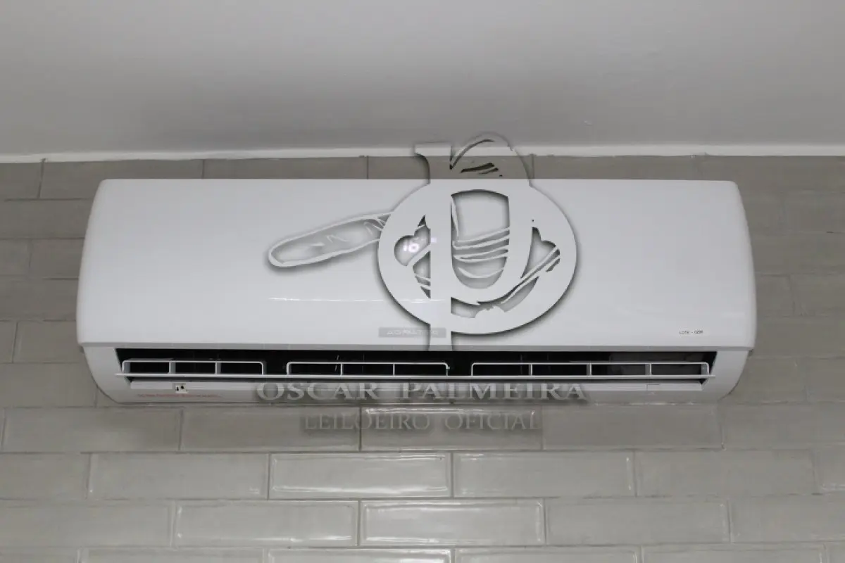 LOTE 0296 - AR CONDICIONADO