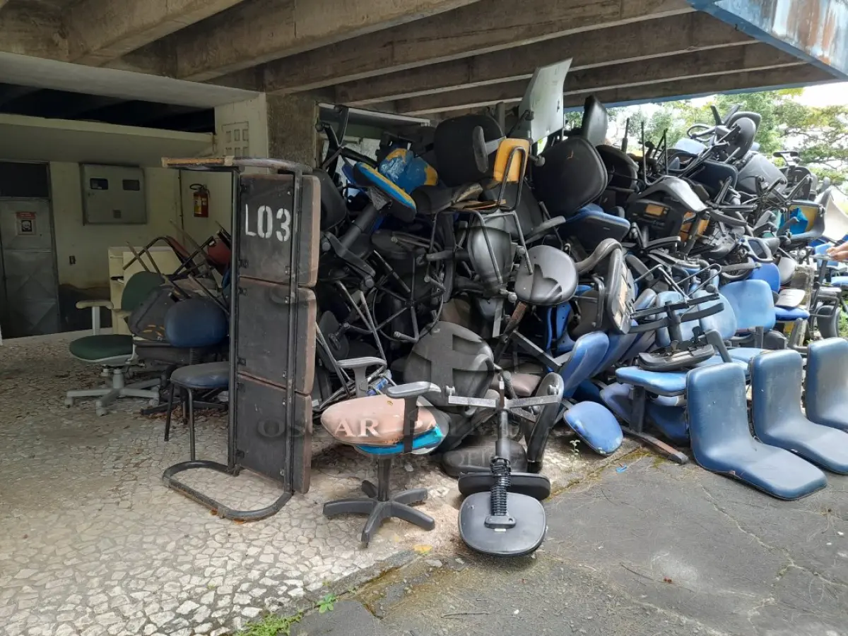 LOTE 003 - DIVERSOS BENS MÓVEIS COMPOSTO / 5ª PARTE SIMÕES FILHO